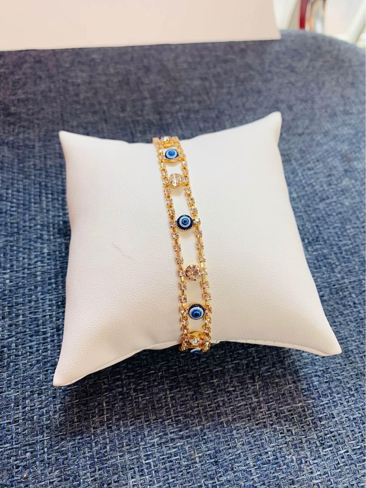 stunning design Blue evil eye gold toned fashion bracelet